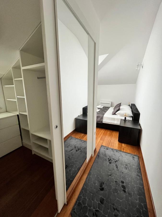 Sky - Beautiful Rooftop Apartment With Shared Pool 斯普利特 外观 照片