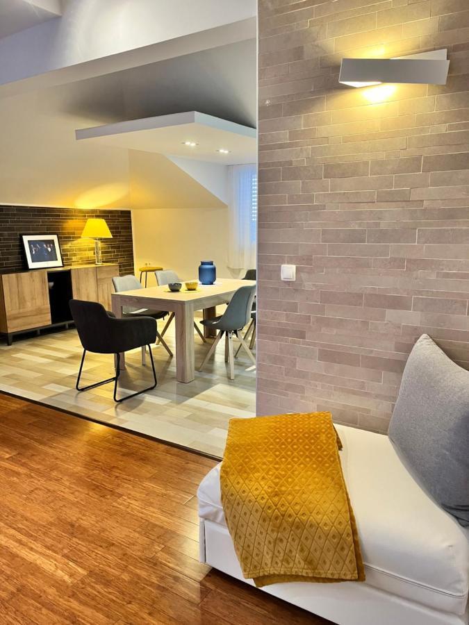 Sky - Beautiful Rooftop Apartment With Shared Pool 斯普利特 外观 照片